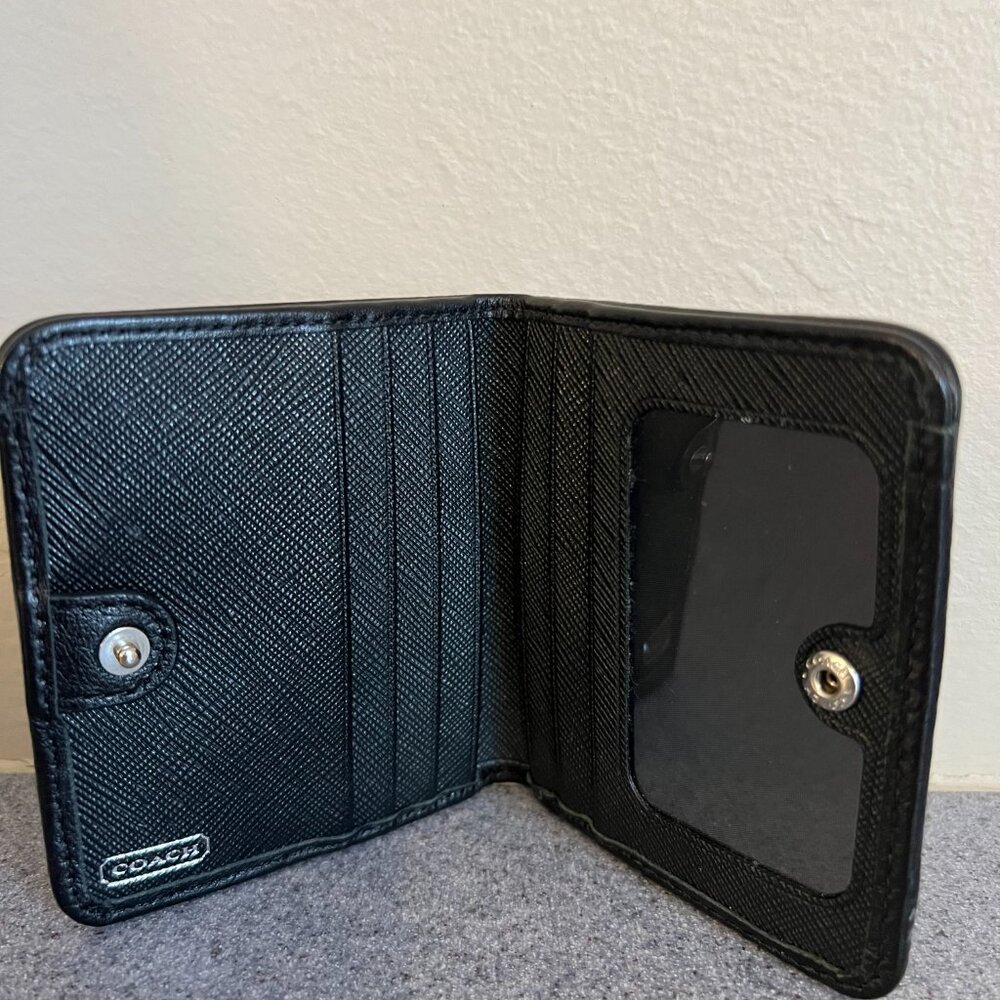 NWOT Coach | Signature "C" Canvas Snap Wallet | Black/Gray - Picture 3 of 5